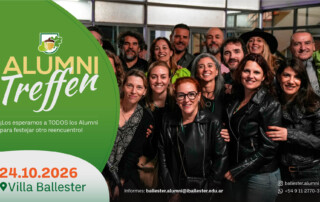 Alumnis en encuentro de Egresados